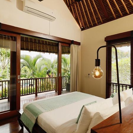 Villa Uma Nina By Nakula Jimbaran Exteriör bild